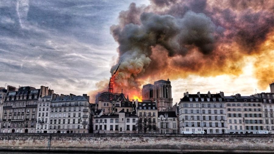crown Gasping Penelope Az év hazugsága: A rendőrség szerint rövidzárlat okozta a tüzet a Notre-Dame-ban  - Minden Szó
